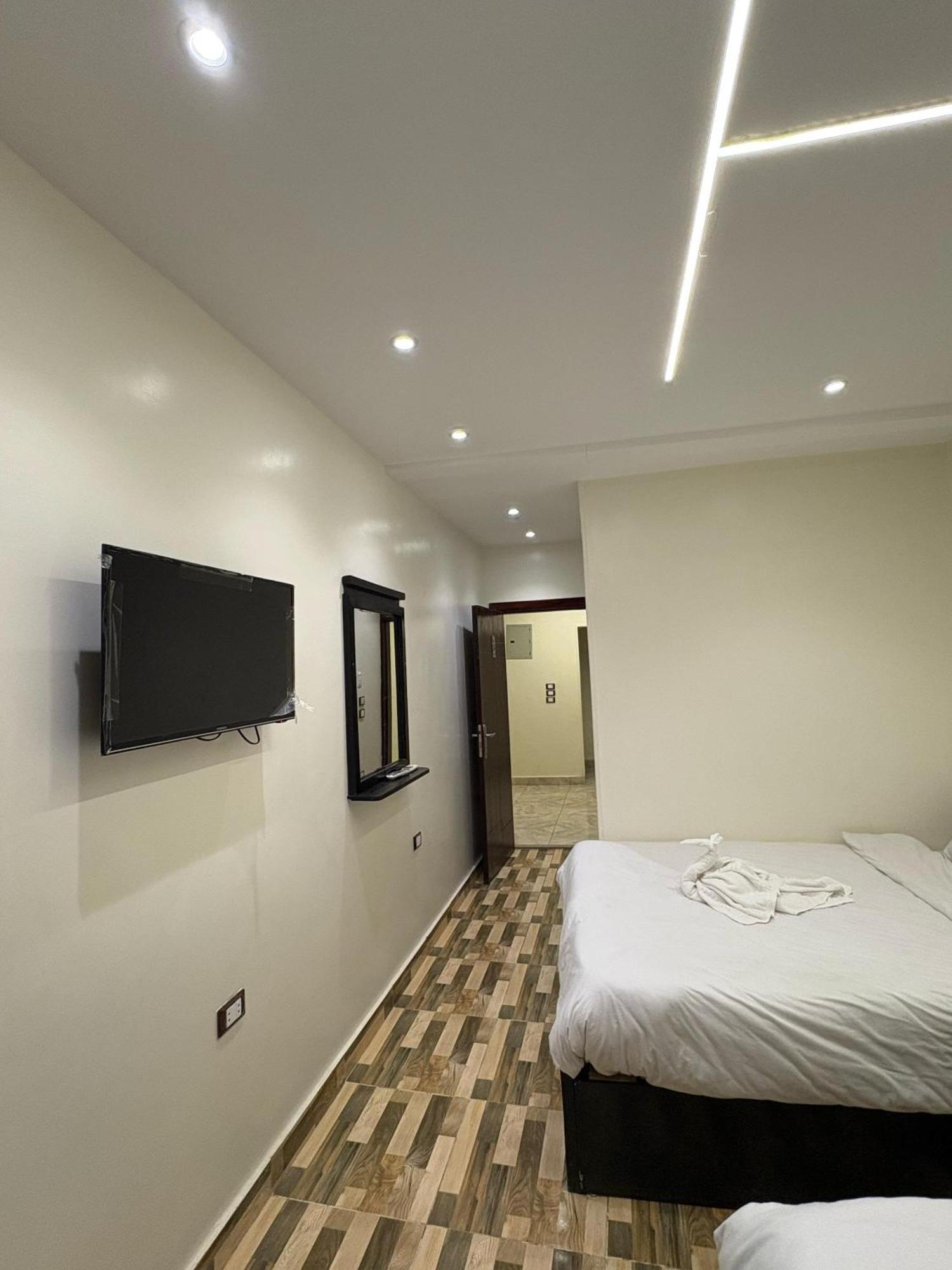 Basha Pyramids Inn Kafrat al Jabal Экстерьер фото